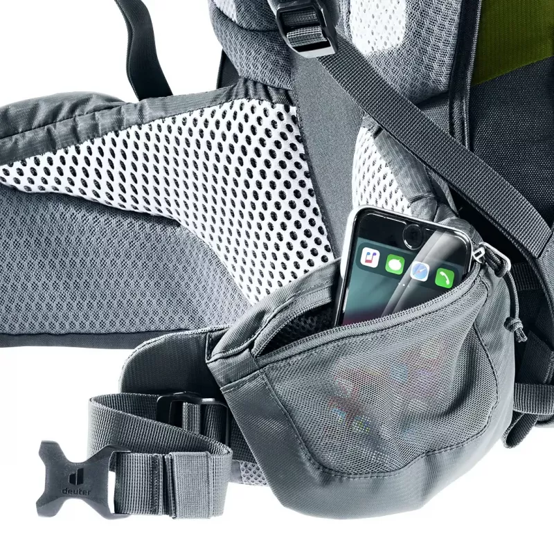 Turistický batoh DEUTER Trail Pro 33 — 33 l, polyamid, pláštenka, vetranie, bedrový pás
