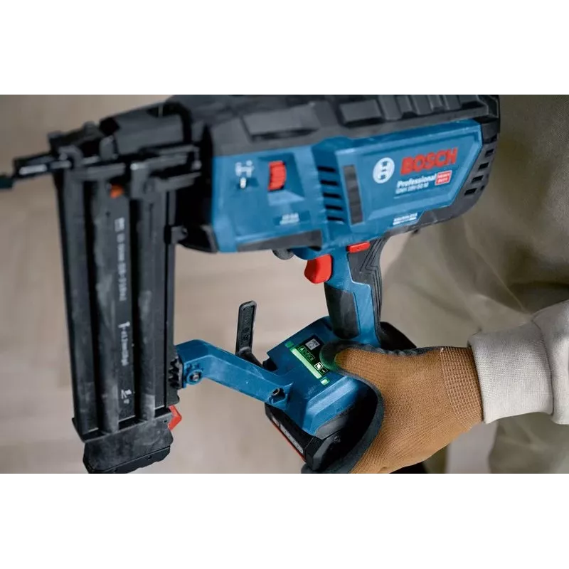 Bosch GNH 18V-50 M Professional sponkovačka akumulátorová