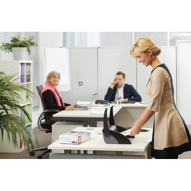 GBC viazací stroj CombBind® C110, hrebeňový viazací stroj, manuálny, 195 listov, čierna