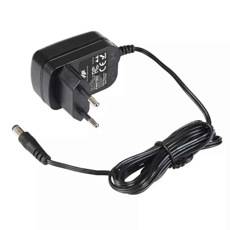 Akyga AK-TB-22 univerzálny napájací zdroj, 5 V, 2 A, 10 W, 5,5 x 2,1 mm, 1,5 m