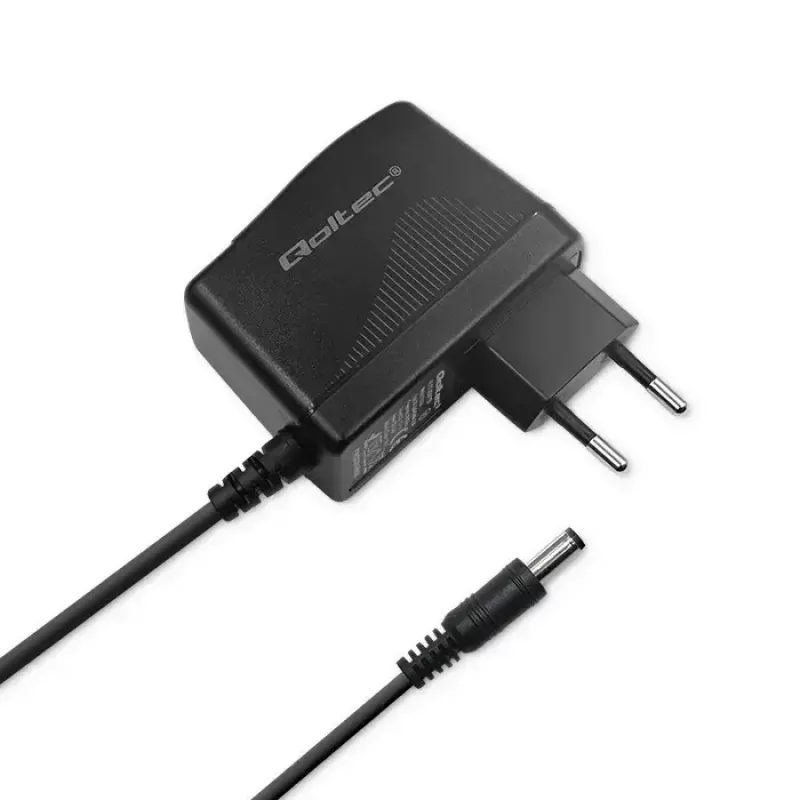 Nabíjačka pre mobilné zariadenia Qoltec 52397 univerzálna čierna AC interiér 2A 220-240V