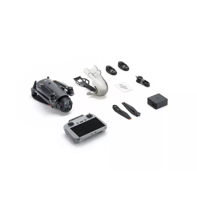DJI Mavic 4 Pro Quadcopter 100 MP 12288 x 8192 pixelov sivá