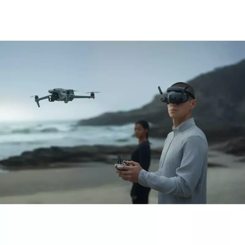 Dedikovaný head-mounted displej DJI Goggles 3 Micro-OLED 1920x1080, nastaviteľná IPD, 0,47 kg, sivá/čierna