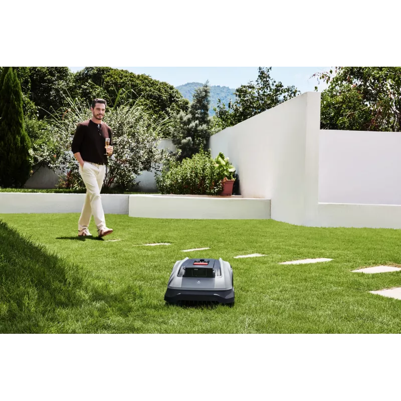 Ecovacs GOAT O600 RTK EU robotická kosačka batéria čierna, sivá