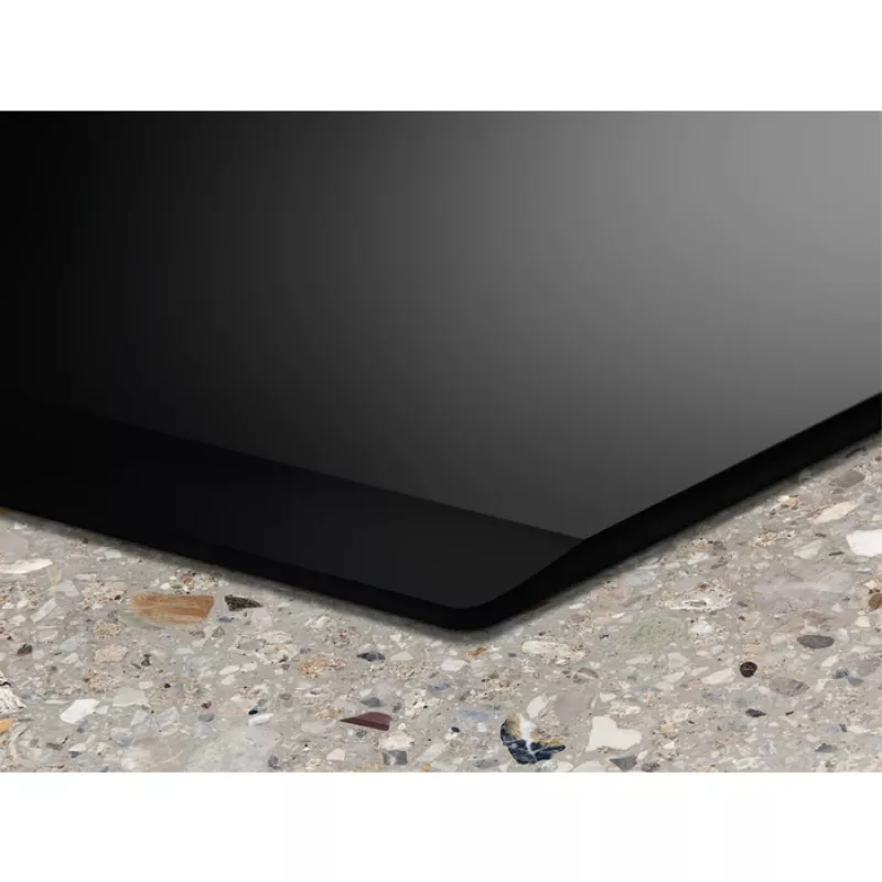 Electrolux EIV835 čierna vstavaná 80 cm indukčná varná doska so zónami 5 zón