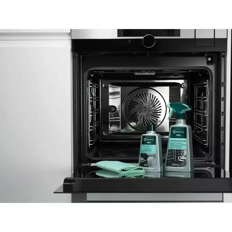 Odstraňovač tuku na rúru/varnú dosku Electrolux M3OCS301 – 500 ml rozprašovač, sivý