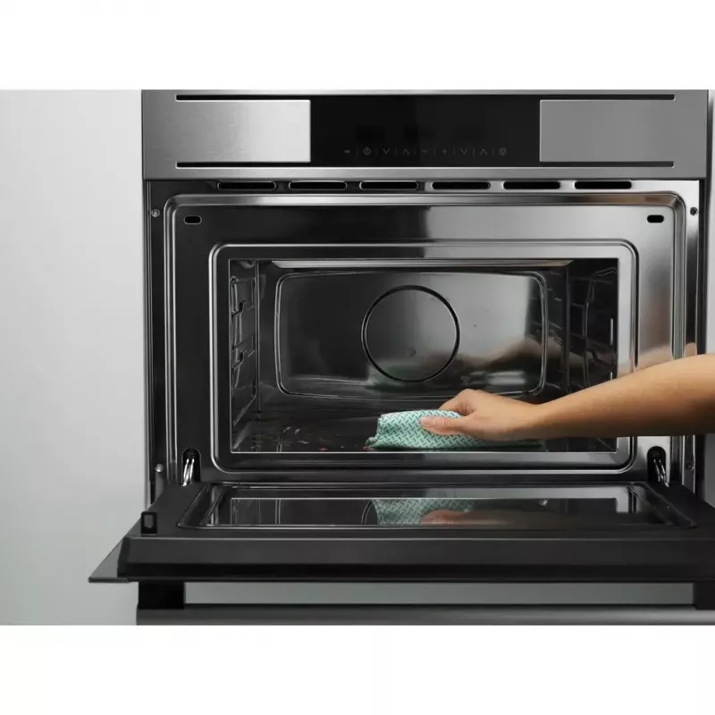 Odstraňovač tuku na rúru/varnú dosku Electrolux M3OCS301 – 500 ml rozprašovač, sivý