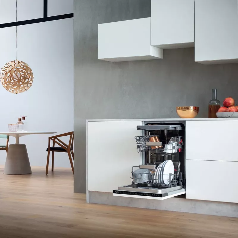 Whirlpool WSIP 4O33 PFE plne integrovateľná 10 súprav riadu