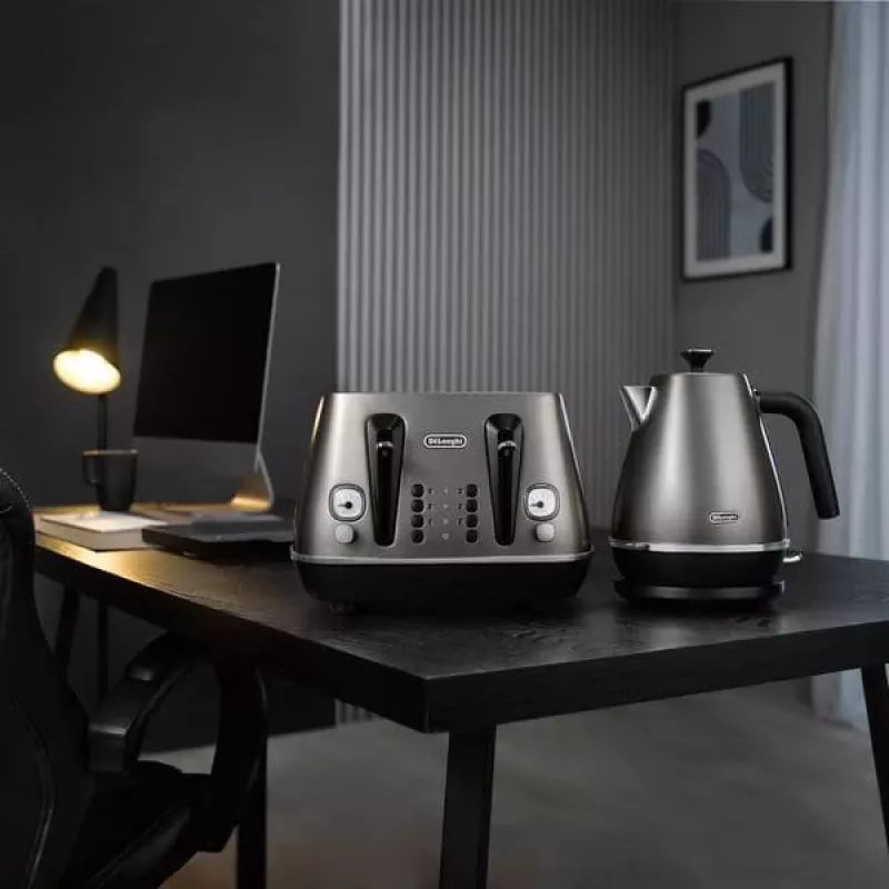 De’Longhi KBIN2001.TB kanvica 1,7 l 2000 W titánová