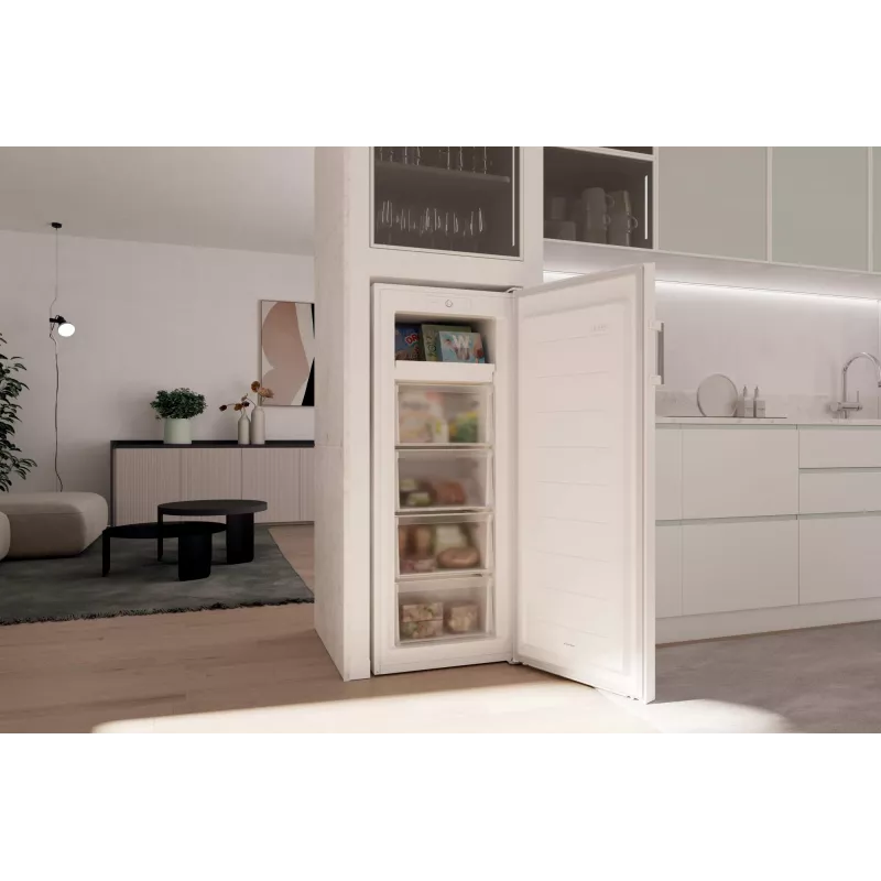 Candy CNUQ2L513EWH mraznička voľne stojaca 169 L biela