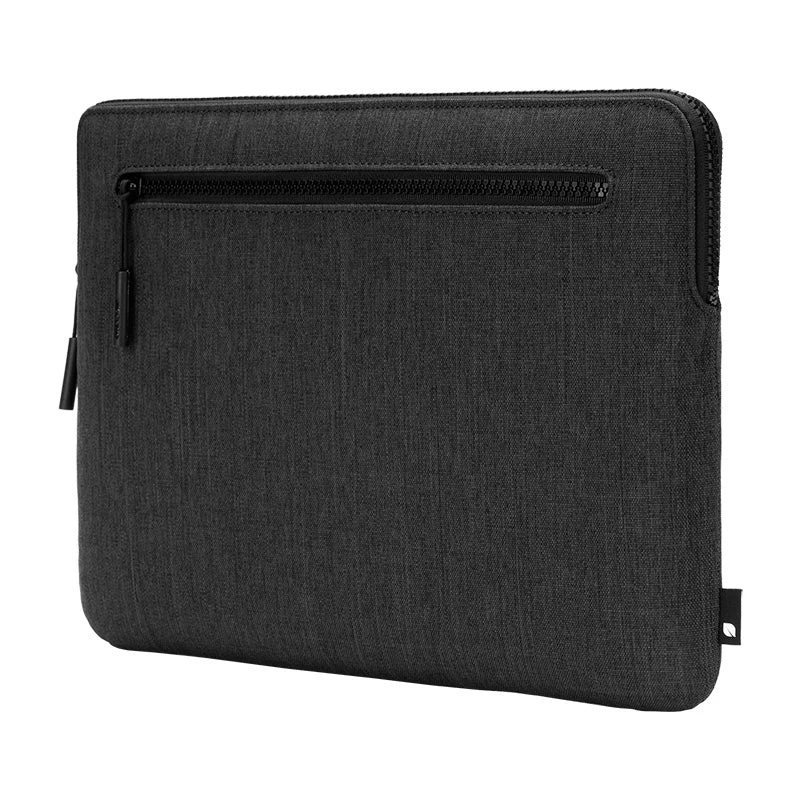 Incase Compact Sleeve s Woolenex pre 14