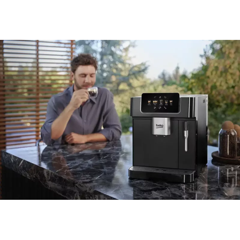 Beko CEG7302B CaffeExperto kávovar s parnou tryskou
