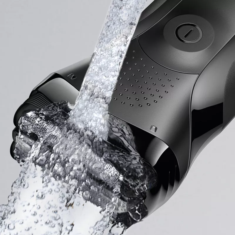 Braun Series 3 300BT bezdrôtový mokrý a suchý fóliový holiaci strojček so zastrihávačom