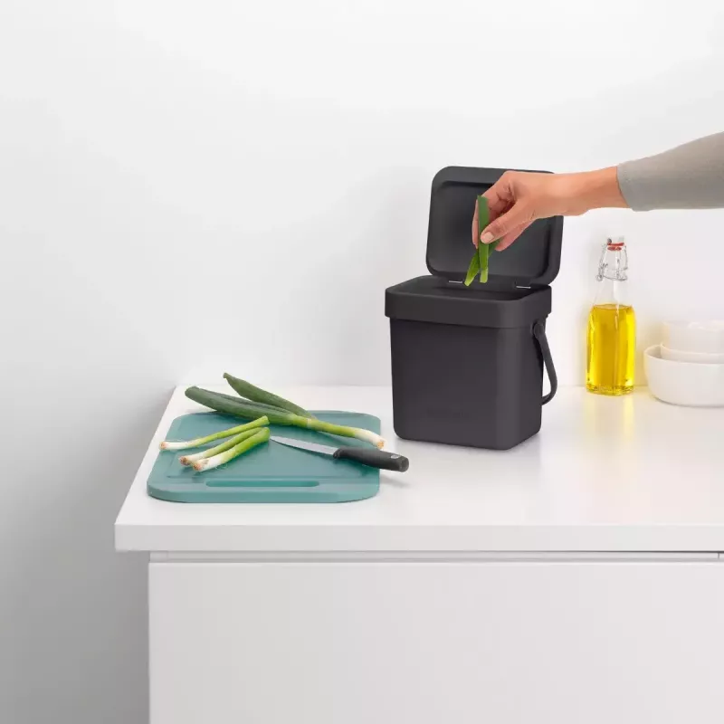 Kôš Brabantia 209888 čierny plast 139x188x174 mm