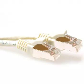 ACT ivory 15 m SFTP CAT6A patch kábel s ochranou jazýčka a RJ45 konektormi