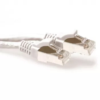 ACT biely 5 metrov LSZH SFTP CAT6A patch kábel bez zaistenia, s RJ45 konektormi