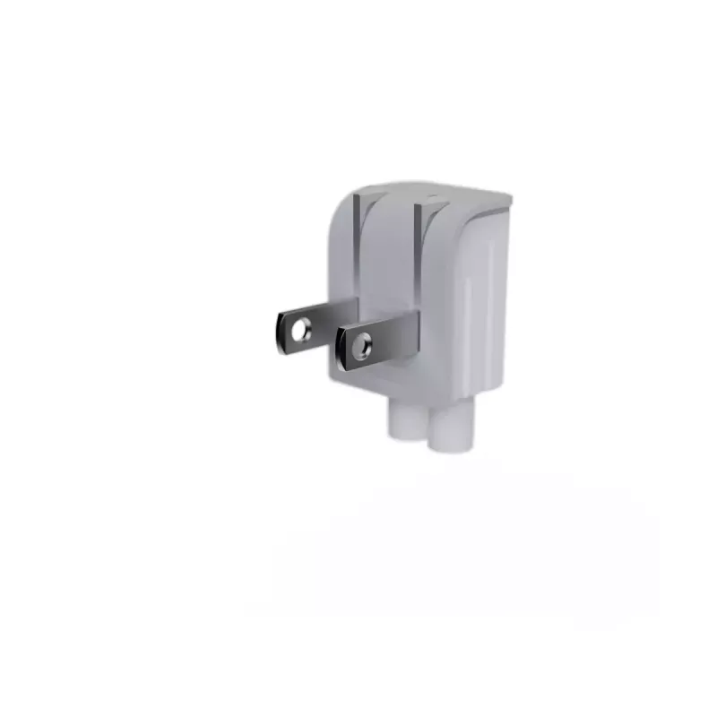 Prenosná 140W GaN cestovná nabíjačka Xtorm XVC2140 s 3× USB-C-PD konektormi a 2 m USB-C káblom, biela