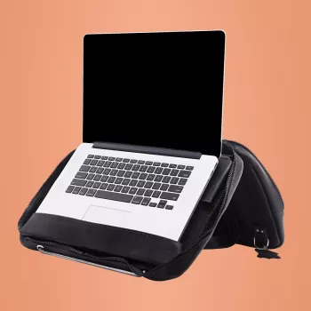 R-Go Tools taška na notebook R-Go Viva, plná koža, s integrovaným stojanom na notebook, ramenný popruh, 39,6 cm (15,6 palcov), čierna