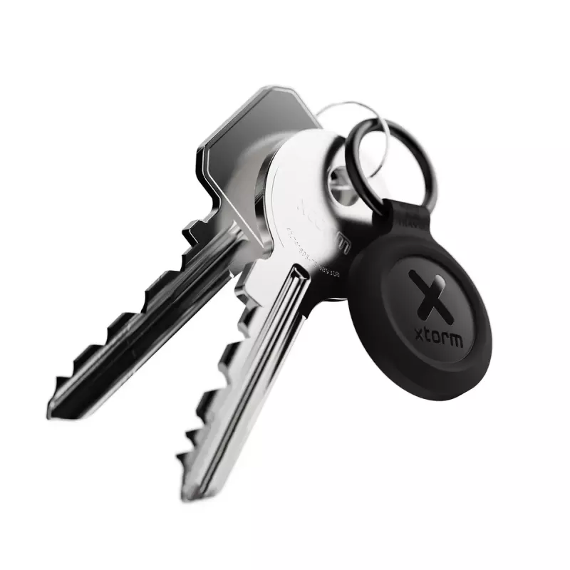 Smart kľúčenka tracker Xtorm XTAG2GA11 — univerzálny GPS lokátor, batéria CR2032, 3V, čierna, balenie 3 ks