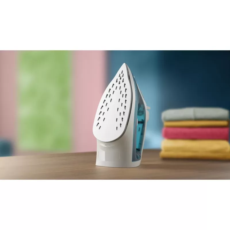 Parná žehlička Philips DST2010/90 — 2000 W, 0,25 l nádrž na vodu, nepriľnavá žehliaca plocha, 1,9 m kábel