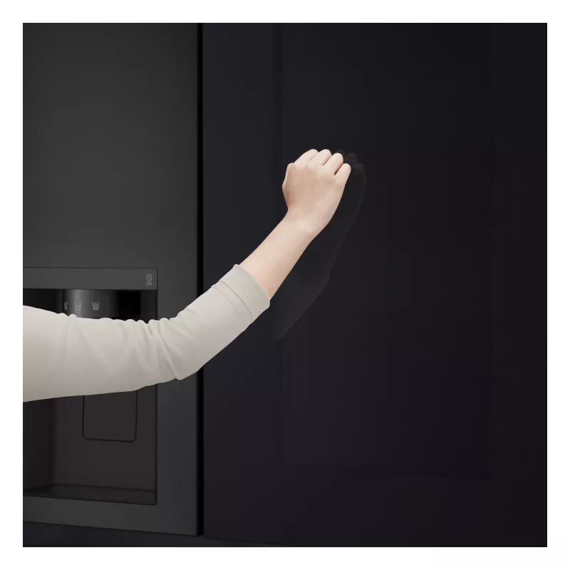 LG InstaView GSGV81EPLL Side-by-Side chladnička voľne stojaca 635 L čierna