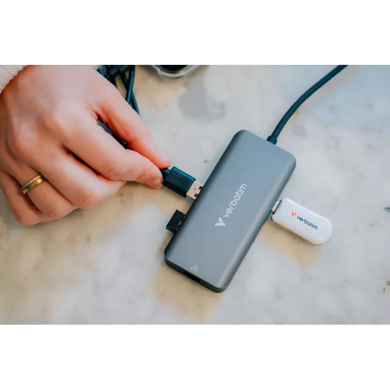 Verbatim USB-C Essentials multiport hub 6 portov: RJ45, HDMI, USB-C PD, 3 x USB-A 3.2 Gen 1