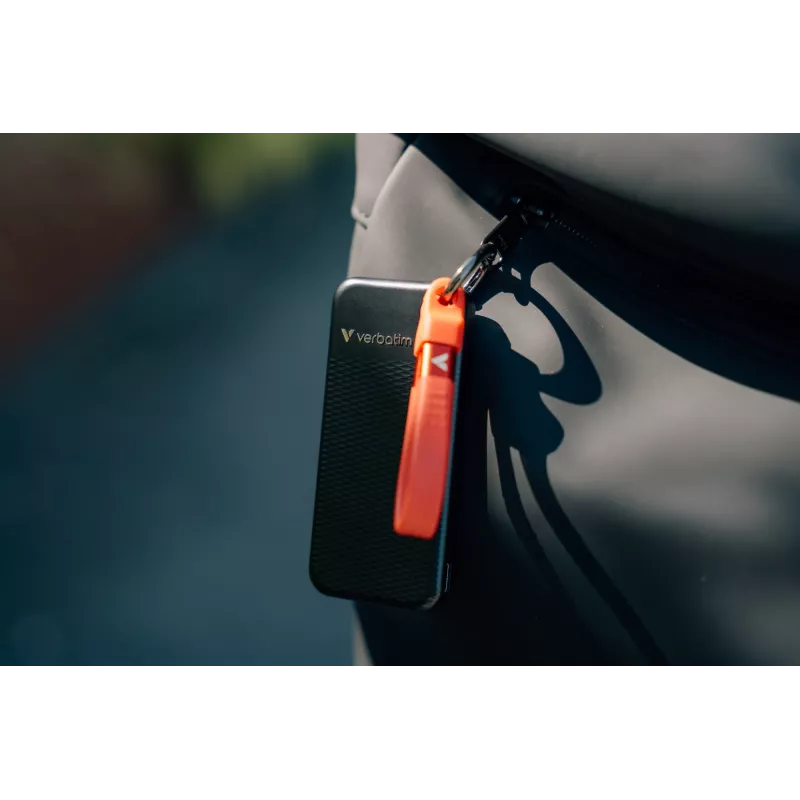 Verbatim Pocket SSD USB 3.2 Gen 2 2 TB čierna/červená