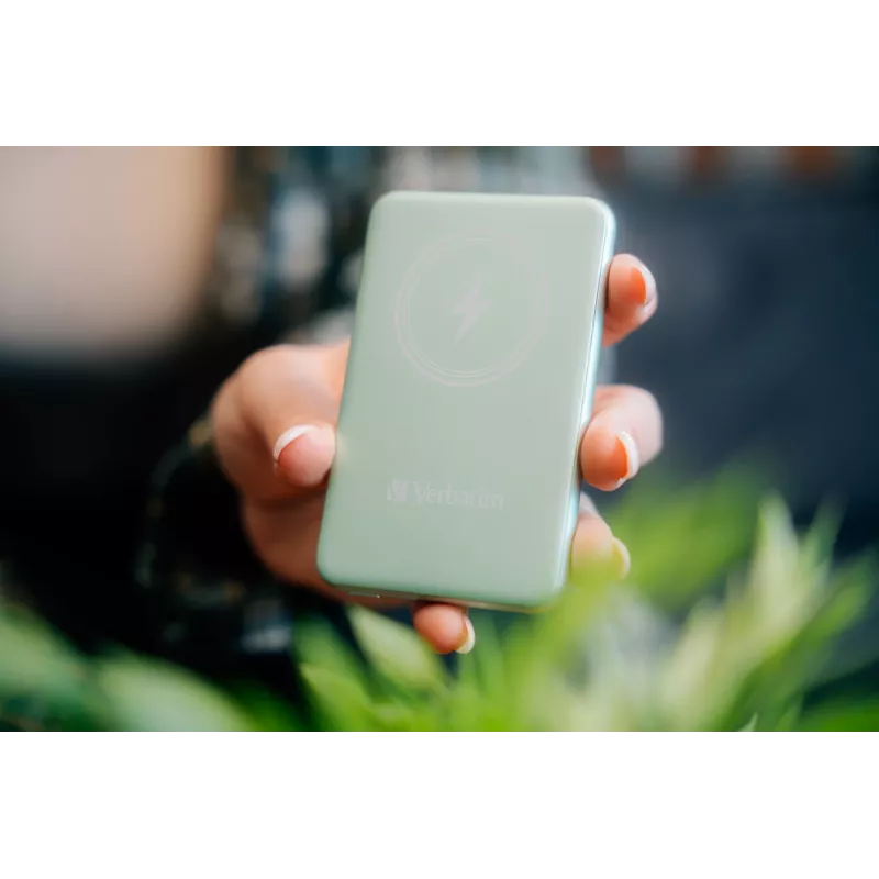 Verbatim Charge 'n' Go magnetická bezdrôtová powerbank 5000 mAh zelená