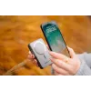 Verbatim Charge 'n' Go magnetická bezdrôtová powerbank so stojanom – 10000 mAh modrá