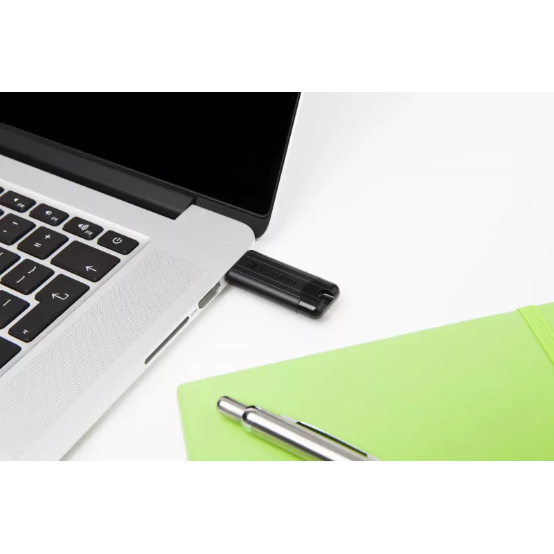 Verbatim PinStripe 3.0 - USB 3.0 kľúč 64 GB – čierna, 64 GB, USB Type-A, 3.2 Gen 1 (3.1 Gen 1), Slide, 7 g, čierna