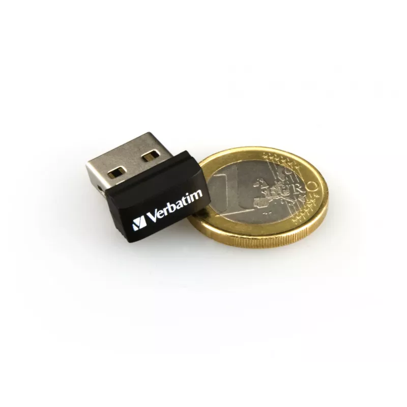 Verbatim Store 'n' Stay NANO – USB kľúč 16 GB – čierna