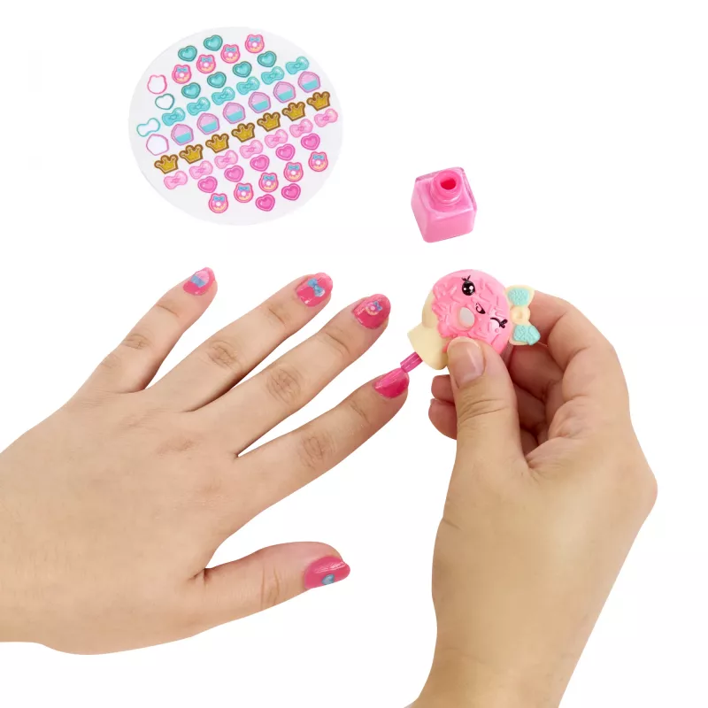 MGA Entertainment Yummiland Beauty Bag sada + Lip Gloss bábika - Cupcake Beauty Bag