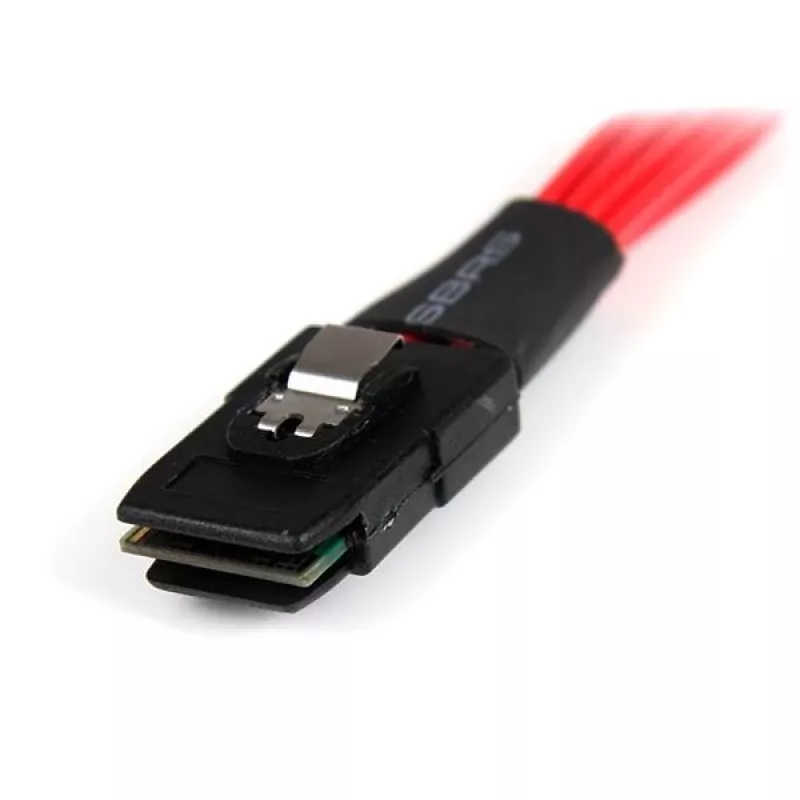 StarTech.com 50cm Serial Attached SCSI SAS kábel – SFF-8087 na 4x zaisťovacie SATA