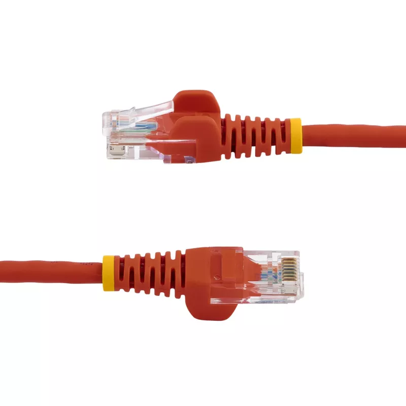 StarTech.com Cat5e Ethernet patch kábel s RJ45 konektormi bez zaistenia – 10 m, červený