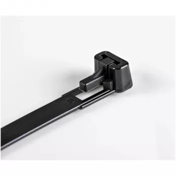 StarTech.com 15 cm opakovane použiteľné viazacie pásky – 7 mm široké, 35 mm priemer zväzku, 22 kg pevnosť v ťahu, rozopínateľné nylonové pásky, interiér/exteriér, 94V-2/UL certifikované, 100 ks balenie – čierne