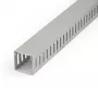 StarTech.com otvorený kryt káblového kanála na manažment káblov, 2 inch (50 mm) Š x 2 inch (50 mm) V – 2 m dĺžka – 8 mm štrbiny, PVC skrytie sieťových káblov/nástenný káblový kanál, max. 80 káblov, UL certifikovaný