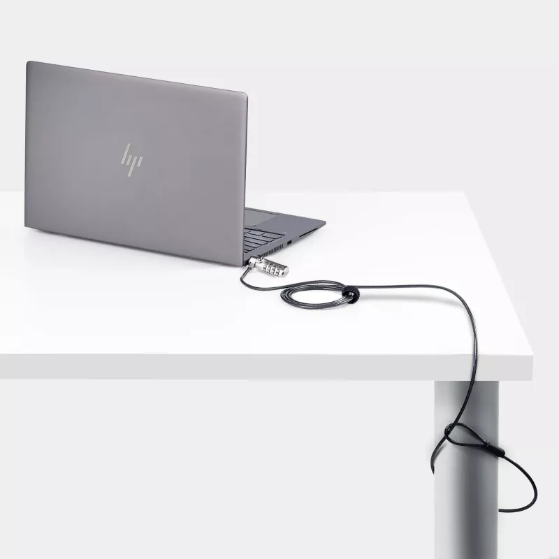 StarTech.com slim Lock K-Slot kompatibilný, 1,5 m zámkový kábel, ochrana proti krádeži na stole pre notebook, oceľový kábel proti prerezaniu, číselný zámok