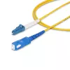 StarTech.com 10m (32.8ft) LC na SC (UPC) OS2 singlemode simplex optický kábel, 9/125µm, 40G/100G, odolný voči ohybu, nízky útlm, LSZH optický prepojovací kábel