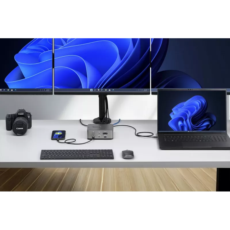 StarTech.com Thunderbolt 5 dokovacia stanica, DP/HDMI, trojmonitorový dock do 4K 144 Hz alebo dvojitý 8K 60 Hz, 5x USB porty, 140 W nabíjanie notebooku