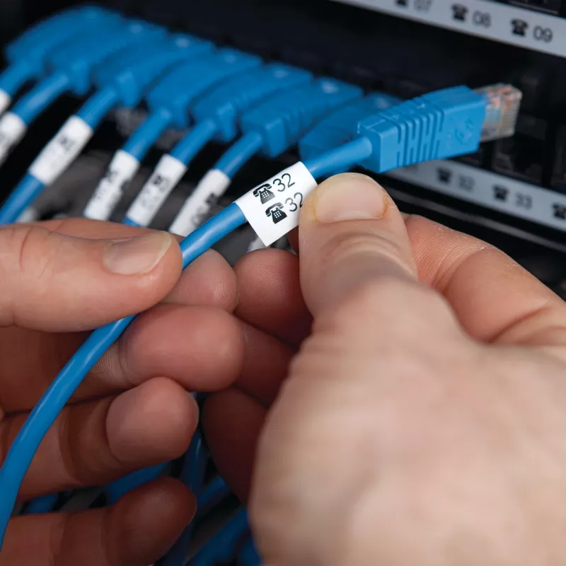 DYMO Rhino priemyselné flexibilné nylonové etikety | 12 mm x 3,5 m | čierna tlač na bielej | samolepiace | pre Rhino & LabelManager tlačiareň etikiet