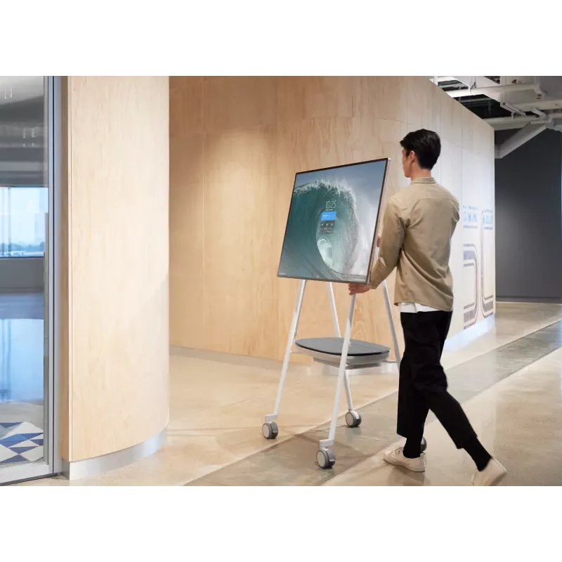 APC Smart-UPS Charge mobilná batéria pre Microsoft Surface Hub 2S & Surface Hub 3