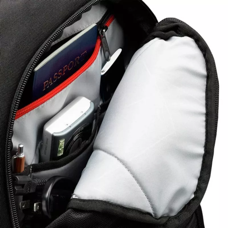 Case Logic Sporty DLBP-116 čierny 40,6 cm (16 palcov) batoh