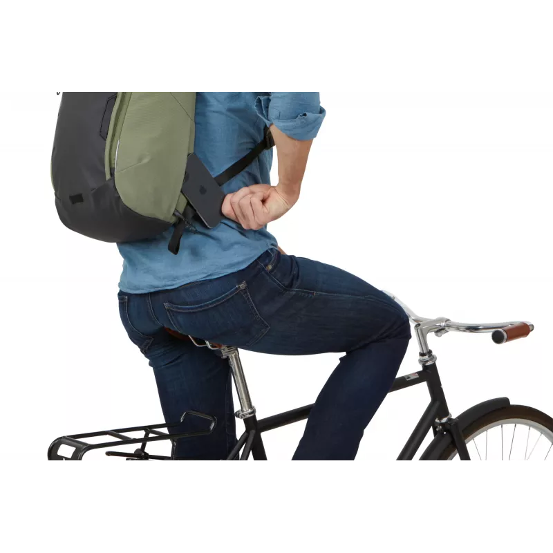 Thule Paramount TPCB118 - olivový batoh voľnočasový batoh oliv nylon