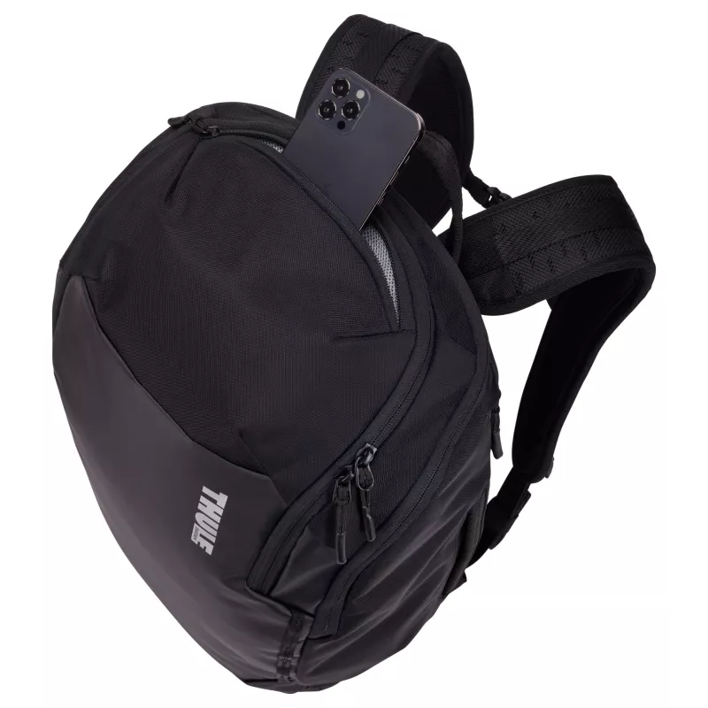 Thule Chasm TCHB215 čierny batoh ležérny batoh polyester