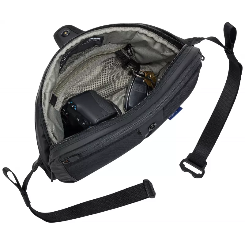 Thule Tact TACTWP05 polyester čierna chlapčenská crossbody taška