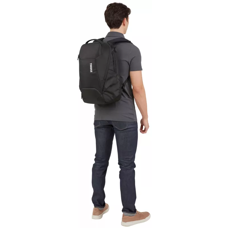 Batoh Thule Accent TACBP2316 čierny 40,6 cm 16