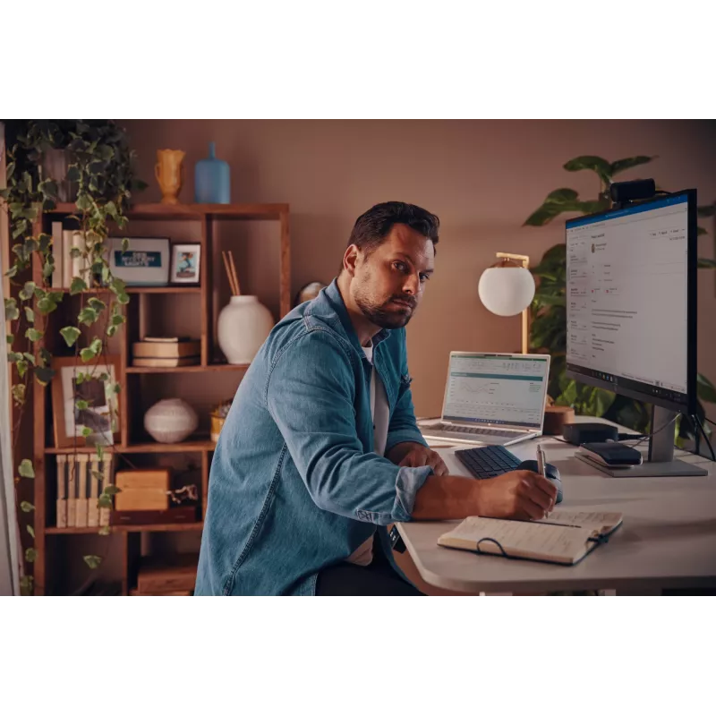 HP 975 Dual-Mode bezdrôtová klávesnica plnorozmerová RF Wireless Bluetooth čierna