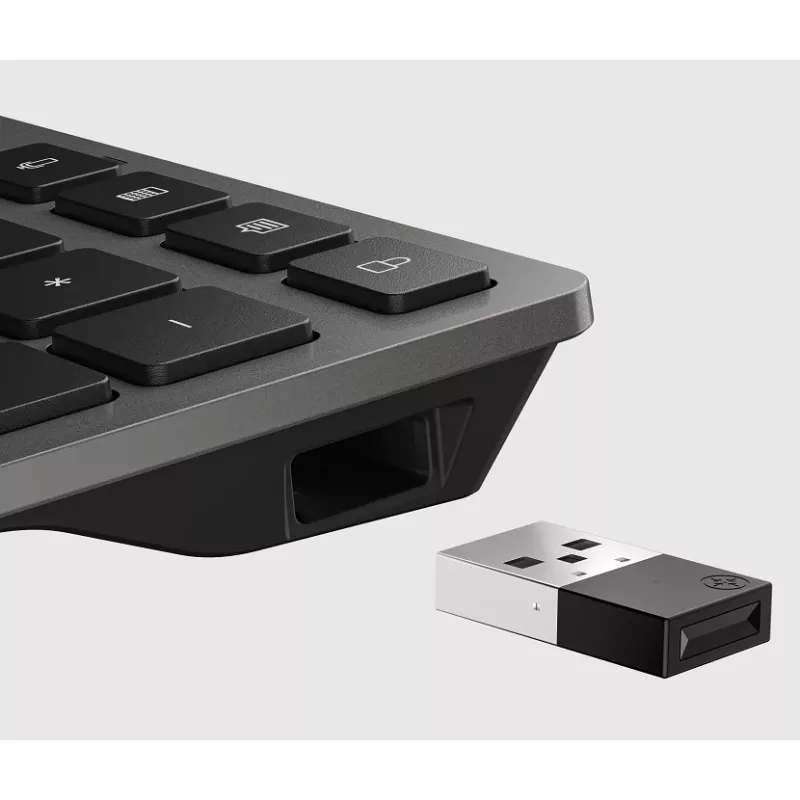 Bezdrôtová nabíjateľná Full-Size-QWERTY klávesnica HP 725 — model 9T5B2AA#UUW
