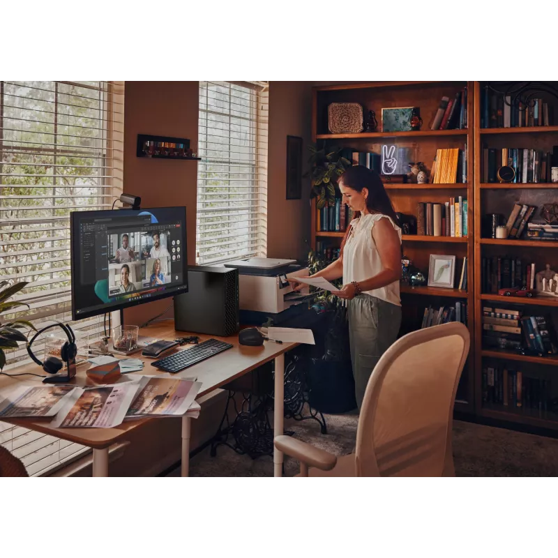 HP ProDesk 4 Tower G1i AI Intel Core Ultra 7 265 16 GB DDR5-SDRAM 512 GB SSD Windows 11 Pro PC AI PC čierna