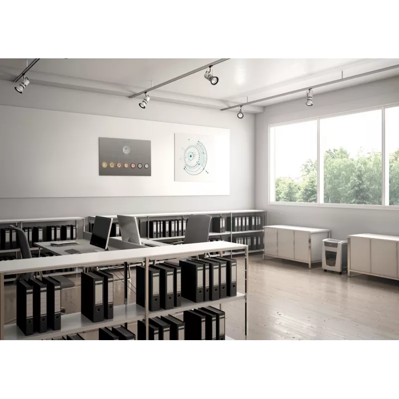 Leitz IQ Office Pro skartovačka P5, mikrostrih, 23 cm, 2 x 15 mm, 30 l, 300 listov, 55 dB